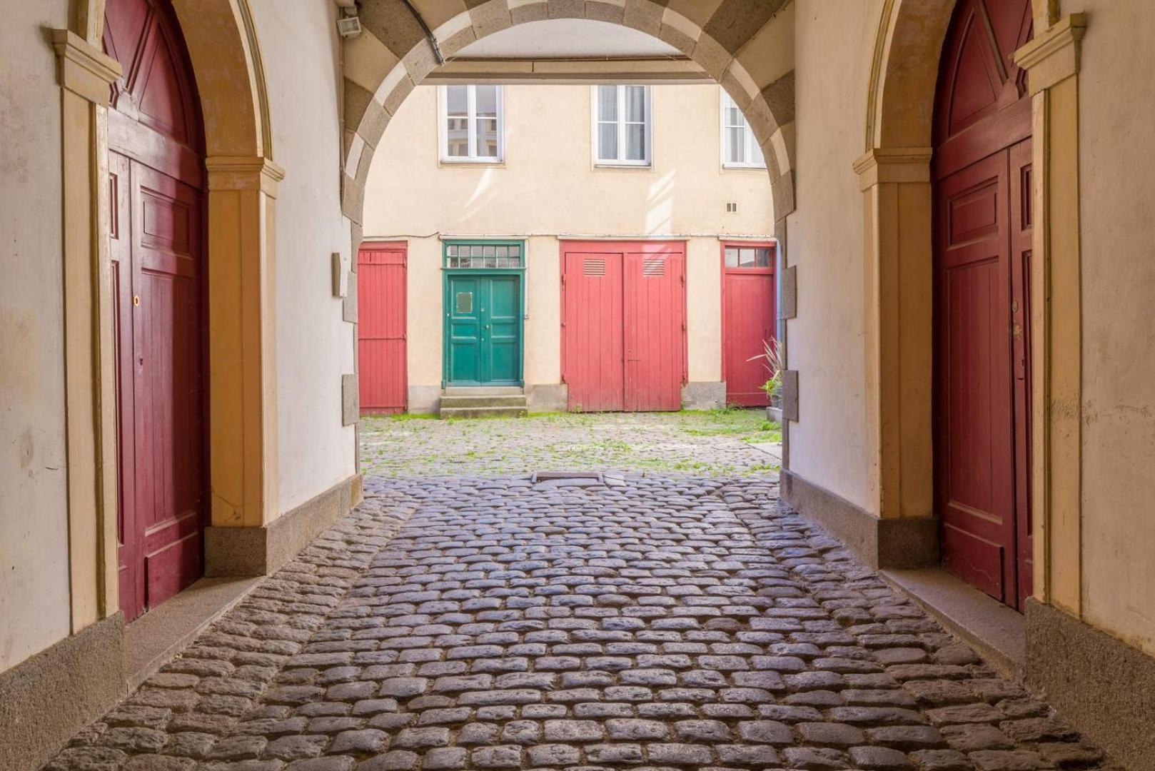 Ferienwohnung L'Escapade - Au Coeur Du Centre Historique Rennes Exterior foto