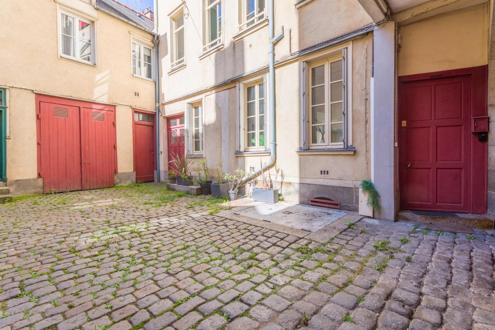 Ferienwohnung L'Escapade - Au Coeur Du Centre Historique Rennes Exterior foto